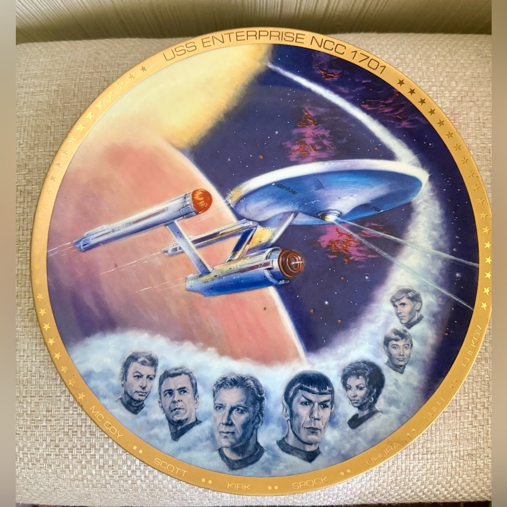 Star Trek USS Enterprise NCC-1701 Collectors Plate
